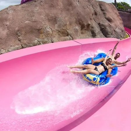 Апартаменты Magnific Americas View Адехе