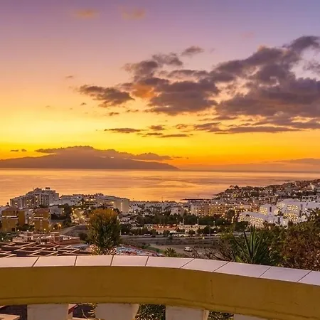 Las Americas 2 Bedroom Oceanview Apartment * Costa Adeje (Tenerife)